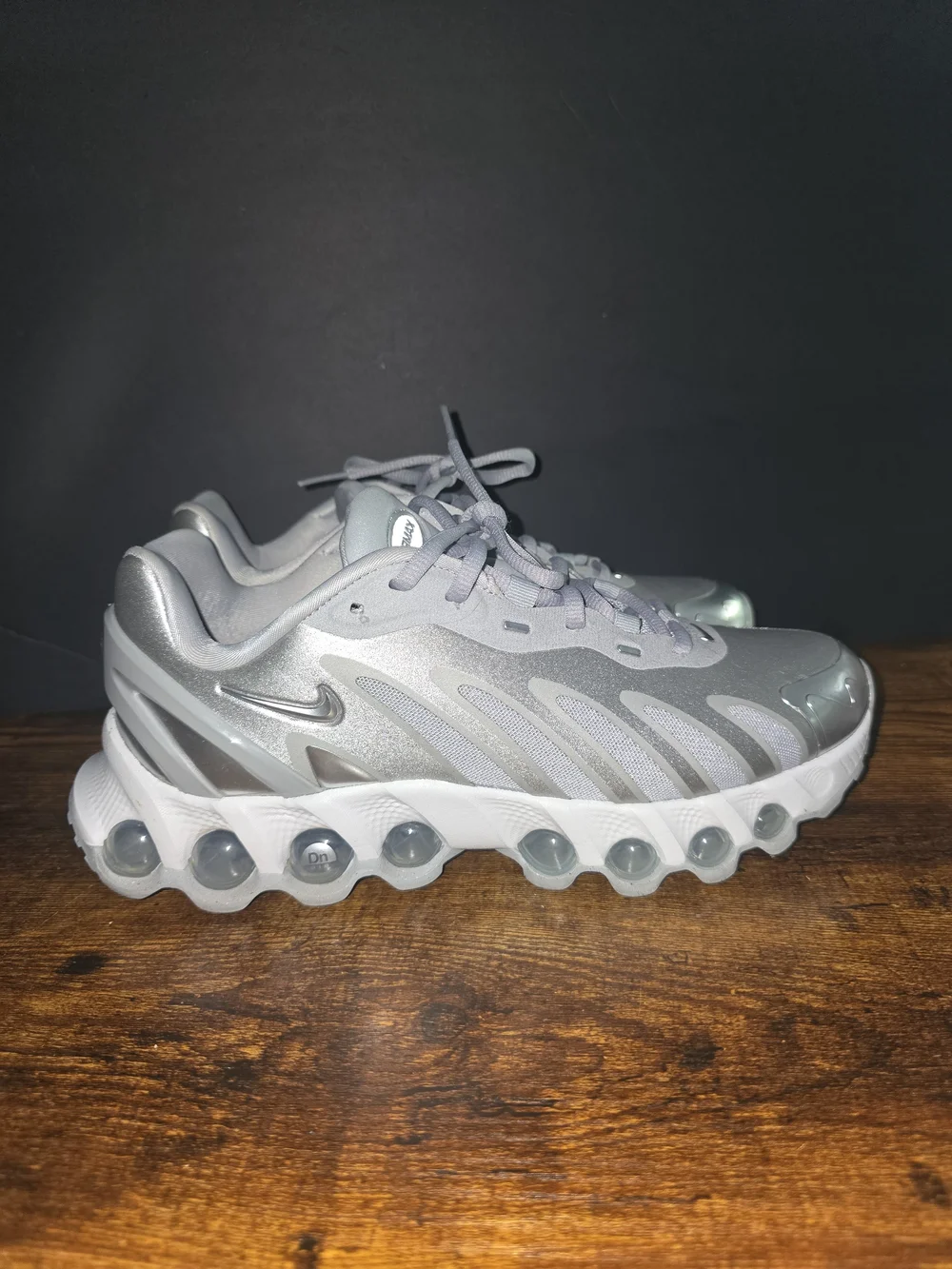 Help Homeless Cats Air Max Dn8 Wolf Grey Metallic Silver Sneakers 6.5Y-Womens 8